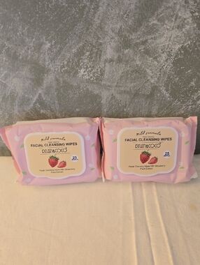 2 Kevin & Coco Facial Cleansing Wipes, Strawberry Plant Extract, 25 Wipes Each